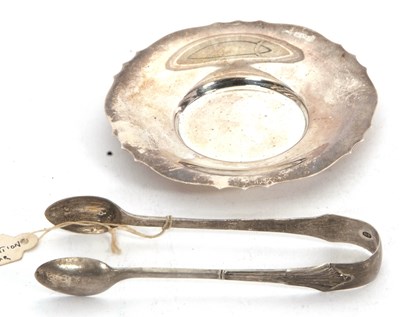 Lot 193 - Mixed Lot: An Elizabeth II silver dish of...