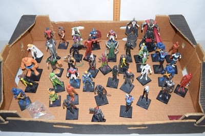 Lot 28 - A collection of Marvel figures