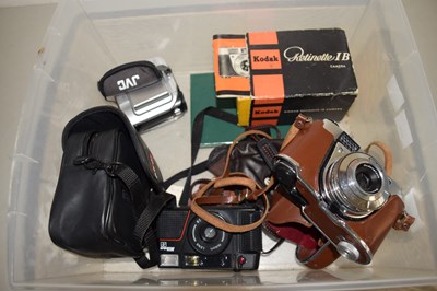 Lot 548 - Box of assorted cameras