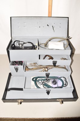 Lot 49 - Doctors cabinet including medical items