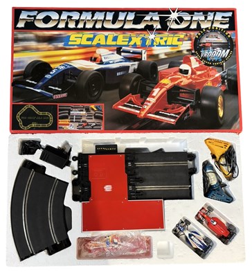 Lot 512 - A Scalextric Formula One set (unchecked for...