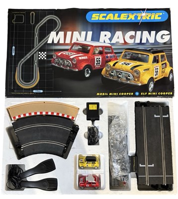 Lot 513 - A Scalextric mini Racing set (unchecked for...
