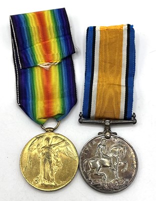 Lot 9 - First World War British Medal Pair comprising...