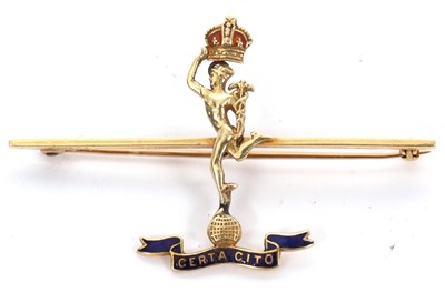 Lot 111 - A 15ct Royal Corps of Signals badge, with gold...