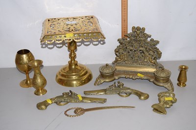 Lot 6 - Brass trivet, brass desk stand, various vases,...