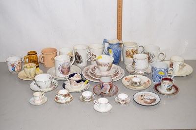 Lot 10 - Mixed Lot: Various assorted tea wares, mugs,...