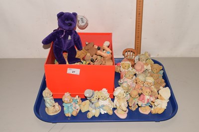 Lot 27 - Collection of Hamilton model teddies and others