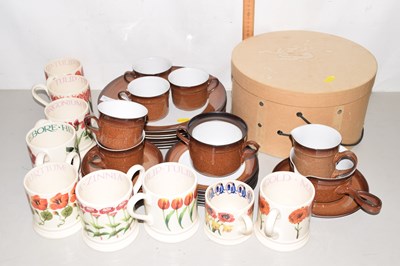 Lot 164 - A collection of Emma Bridgewater flower...