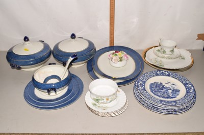 Lot 186 - Quantity of Woods powder blue dinner wares,...