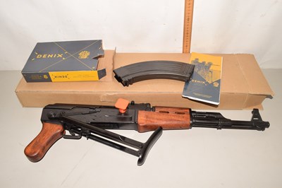 Lot 202 - A Denix reproduction Russian assault rifle