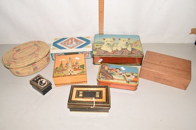 Lot 211 - Mixed Lot: Various vintage tins, cash boxes,...
