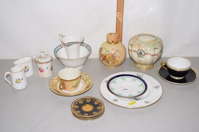 Lot 227 - Mixed Lot: A blush Worcester covered jar,...