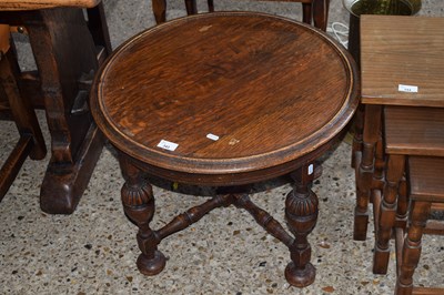 Lot 343 - 20th Century circular oak coffee table