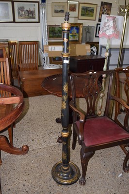 Lot 347 - A 20th Century Chinoiserie style standard lamp