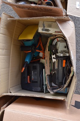 Lot 423 - One box of electric sander, disc cutter and...
