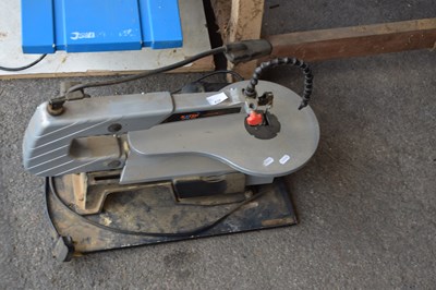 Lot 438 - A Katsu electric fret saw