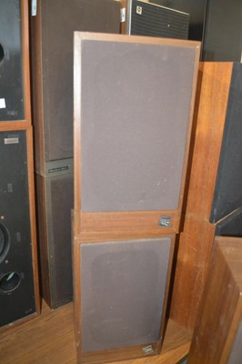 Lot 72 - A pair of Acoustic Research Model 18 speakers