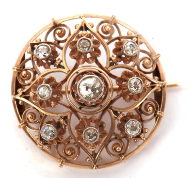 Lot 118 - A diamond brooch, the round brooch with...