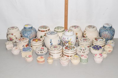 Lot 20 - Quantity of ginger jars, small jars with...