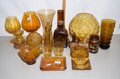 Lot 142 - Group of yellow coloured glass wares, vases,...
