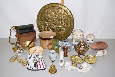 Lot 179 - Mixed lot of china and metal wares and boxed...