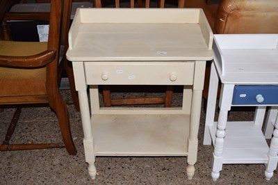 Lot 331 - Small painted washstand