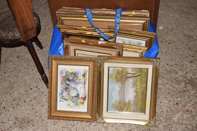 Lot 346 - Quantity of various framed pictures including...
