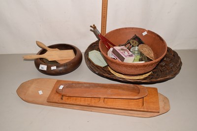 Lot 566 - Quantity of turned wooden wares to include...