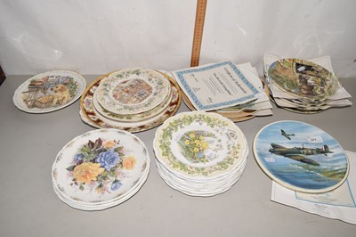Lot 571 - Large quantity of Royal Doulton collectors plates