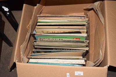 Lot 589 - Box of assorted classical LP records to...