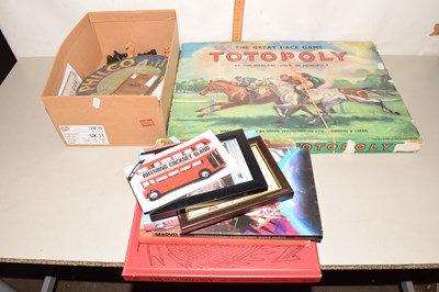 Lot 608 - Quantity of assorted items to include chess...