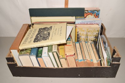 Lot 612 - Box of assorted books to include architectural...