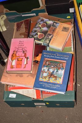 Lot 628 - Box of assorted cookbooks etc