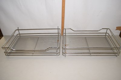 Lot 651 - Quantity of two metal plate drying racks