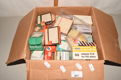 Lot 680 - Box to include an assortment of various...