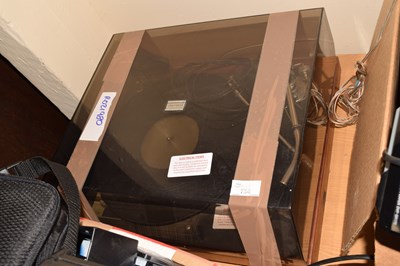 Lot 734 - A Garrard record turntable