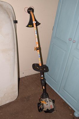 Lot 755 - Ryobi 30cc strimmer
