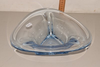 Lot 530 - A contemporary pale blue glass bowl