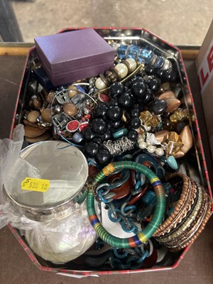 Lot 108 - Full box of costume jewellery (Redscotch)