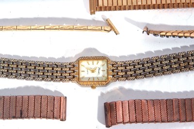Lot 281 - Mixed Lot of leather and expanding metal watch...