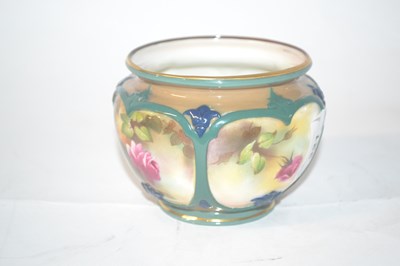 Lot 321 - A Royal Worcester Hadleigh style small bowl...