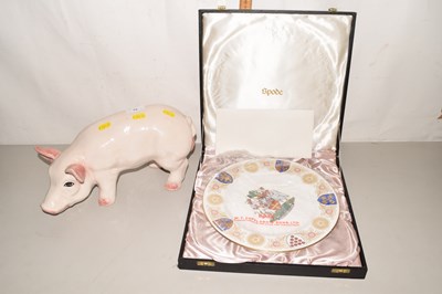 Lot 19 - A pottery pig together with a Spode Tewkesbury...