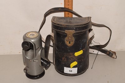Lot 58 - A vintage Surveyors level