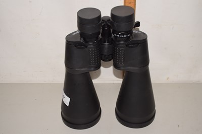Lot 67 - A pair of Seal 12-36 x 70 binoculars