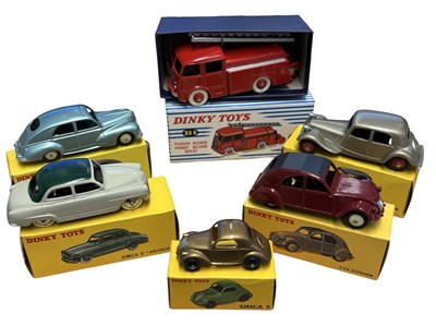 Lot 230 - A collection of boxed reproduction Dinky Toys,...