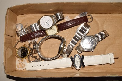 Lot 140 - Box of various wristwatches