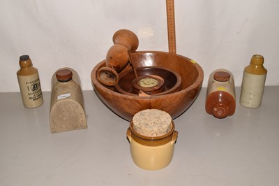 Lot 156 - Mixed Lot: Turned wooden bowls, hot water...