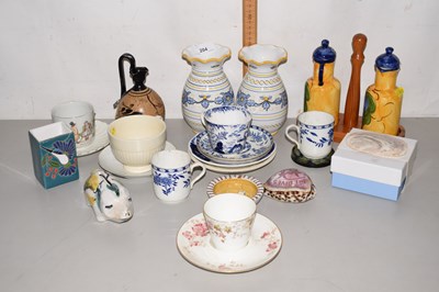 Lot 204 - Mixed Lot: Various tea wares, vases etc