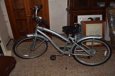 Lot 210 - A Zest ladies bike