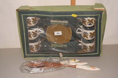 Lot 509 - A Staffordshire twelve piece tea/coffee set,...